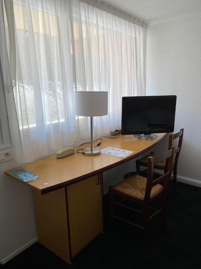Kyriad Direct Marseille Ouest - Мартиг Экстерьер фото