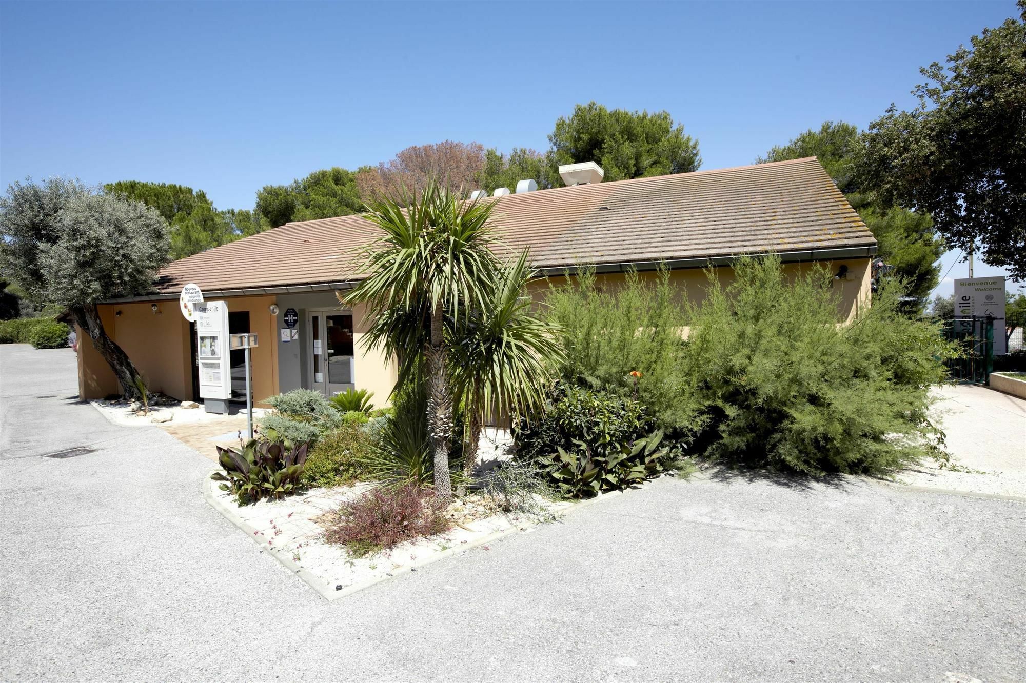 Kyriad Direct Marseille Ouest - Мартиг Экстерьер фото
